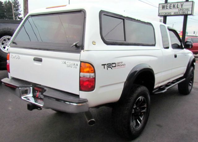 2002 Toyota Tacoma LT Pickup 4D 6 1/2 Ft