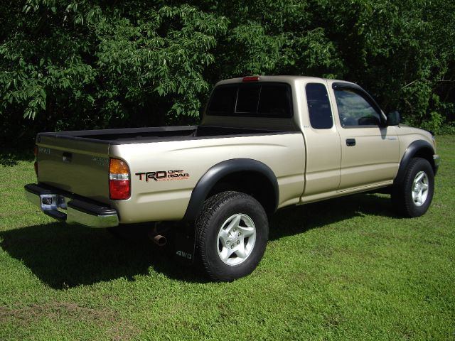 2003 Toyota Tacoma LT Pickup 4D 6 1/2 Ft