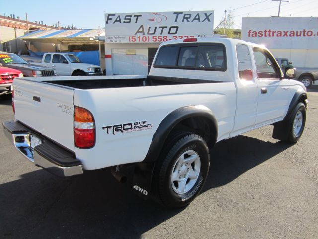 2003 Toyota Tacoma LT Pickup 4D 6 1/2 Ft