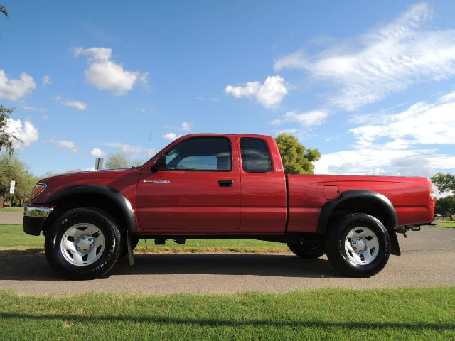 2003 Toyota Tacoma LT Pickup 4D 6 1/2 Ft