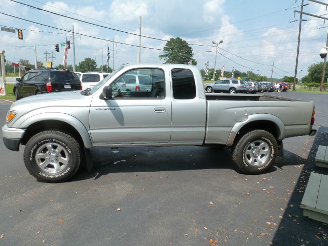 2003 Toyota Tacoma 1.8T Quatt-sunroof-leather