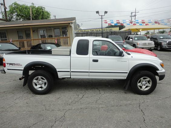 2003 Toyota Tacoma SLT Laramie Big Horn