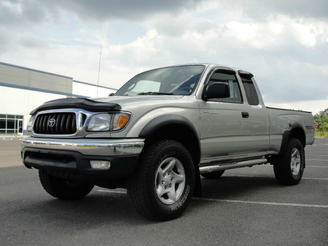 2003 Toyota Tacoma LT Pickup 4D 6 1/2 Ft