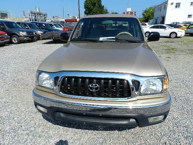 2003 Toyota Tacoma Reg Cab 133 WB 2WD