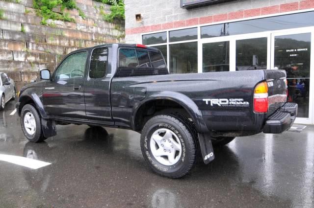 2003 Toyota Tacoma Unknown