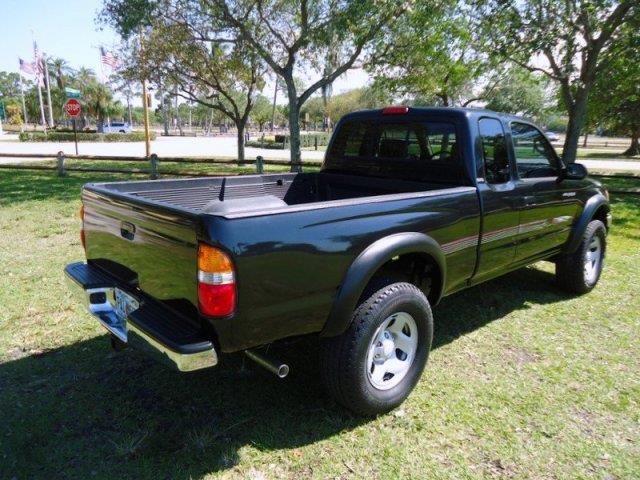 2003 Toyota Tacoma Unknown