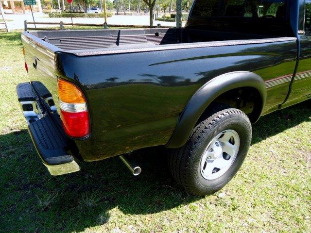 2003 Toyota Tacoma Unknown