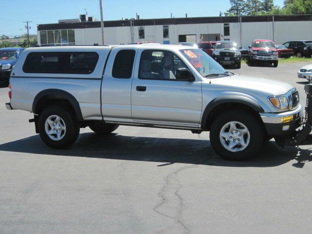 2003 Toyota Tacoma LT Pickup 4D 6 1/2 Ft