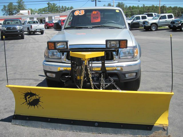 2003 Toyota Tacoma LT Pickup 4D 6 1/2 Ft