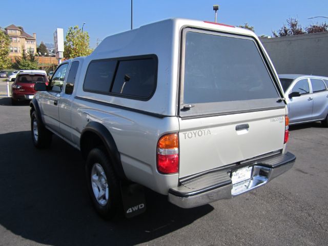 2003 Toyota Tacoma AWD SL