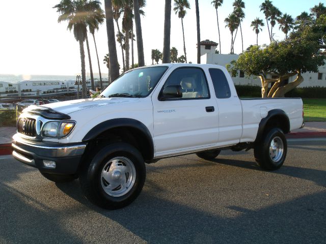 2003 Toyota Tacoma 1.8T Quatt-sunroof-leather