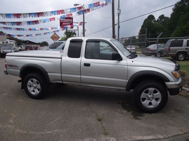 2003 Toyota Tacoma LT Pickup 4D 6 1/2 Ft