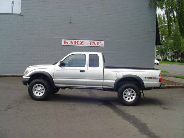 2003 Toyota Tacoma 4d,ac,pw,sunroof,leather