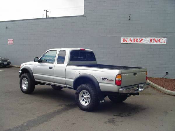 2003 Toyota Tacoma 4d,ac,pw,sunroof,leather