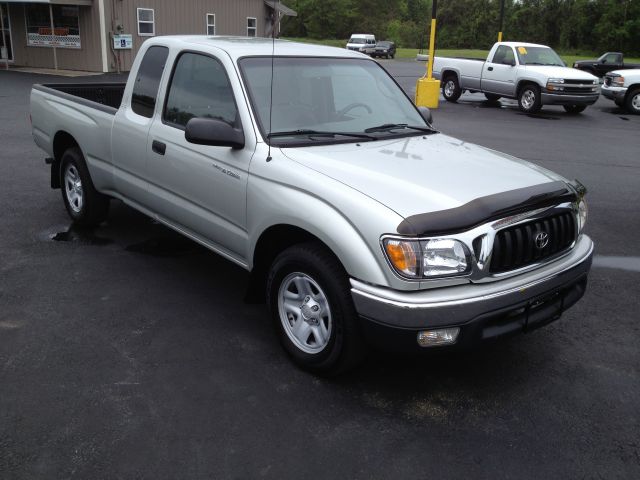 2004 Toyota Tacoma LT Pickup 4D 6 1/2 Ft