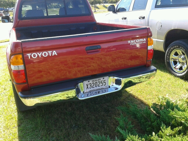 2004 Toyota Tacoma XLT 2WD