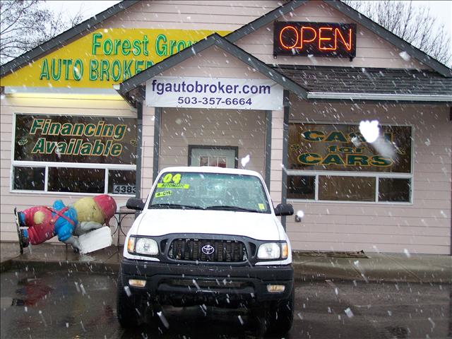 2004 Toyota Tacoma XLT 2WD