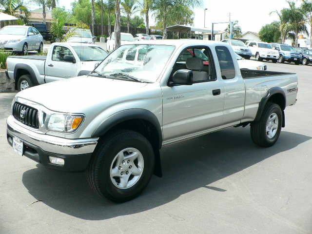 2004 Toyota Tacoma LT Pickup 4D 6 1/2 Ft