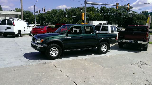 2004 Toyota Tacoma LT1 Sedan