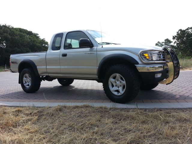 2004 Toyota Tacoma LT Pickup 4D 6 1/2 Ft