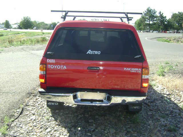 2004 Toyota Tacoma LT1 Sedan