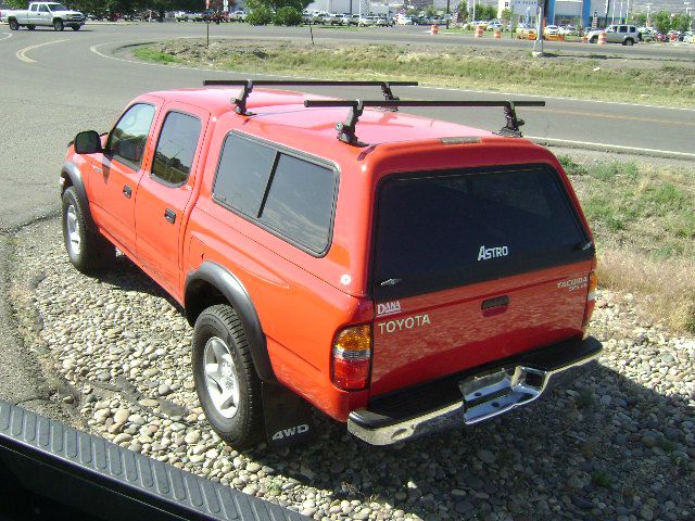 2004 Toyota Tacoma LT1 Sedan