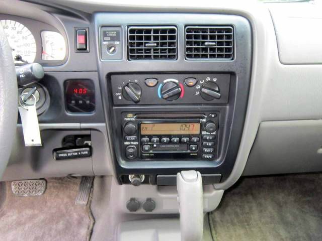 2004 Toyota Tacoma Unknown