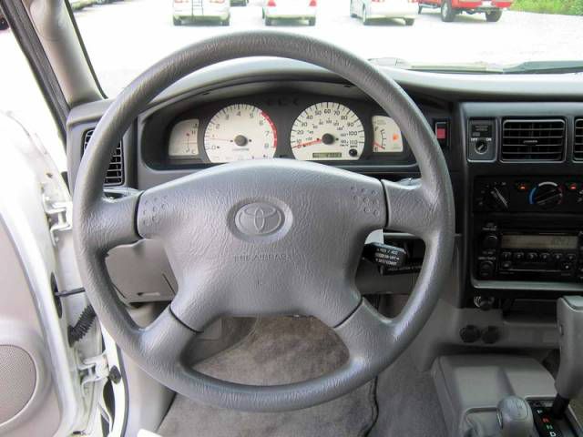 2004 Toyota Tacoma Unknown