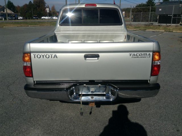 2004 Toyota Tacoma 143.5 LTZ