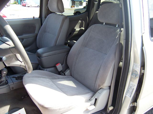 2004 Toyota Tacoma LT1 Sedan