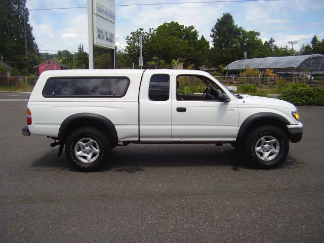 2004 Toyota Tacoma AWD SL