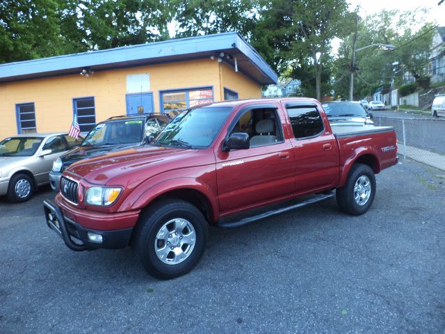 2004 Toyota Tacoma LT1 Sedan