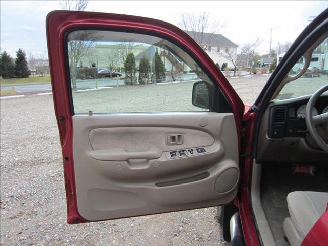 2004 Toyota Tacoma 4DR LS AWD