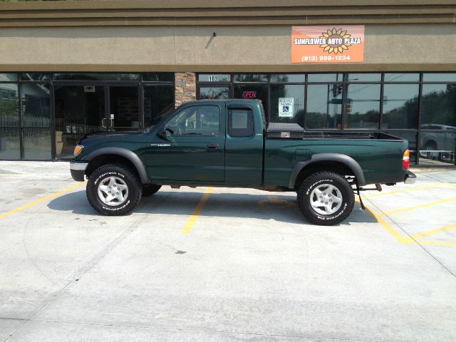 2004 Toyota Tacoma AWD SL