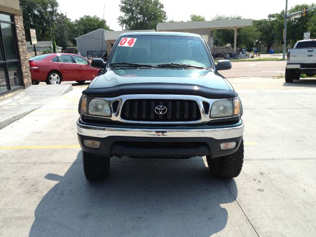 2004 Toyota Tacoma AWD SL