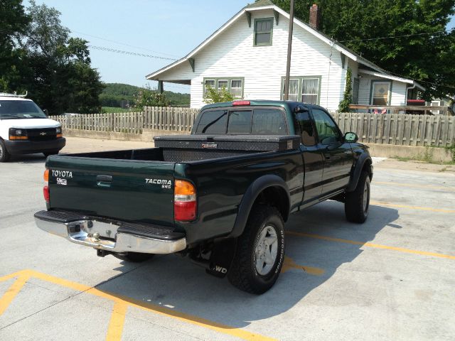 2004 Toyota Tacoma AWD SL