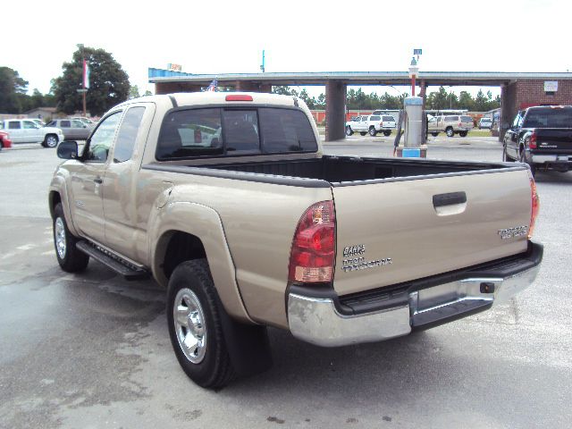 2005 Toyota Tacoma Xterra X Sport Utility 4D