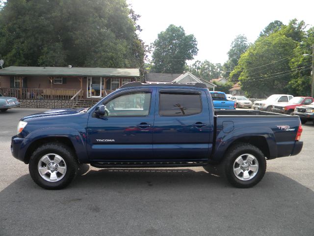 2005 Toyota Tacoma 2WD Supercab Styleside 6-1/2 Ft Box STX