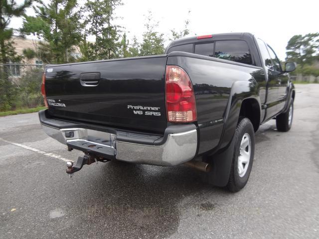 2005 Toyota Tacoma XLT 2WD