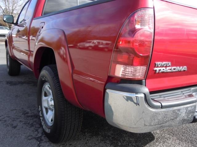 2005 Toyota Tacoma XLT 2WD