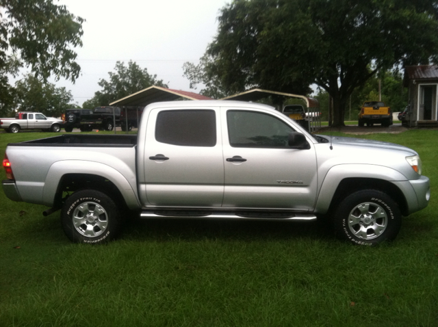 2005 Toyota Tacoma 2WD Supercab Styleside 6-1/2 Ft Box STX