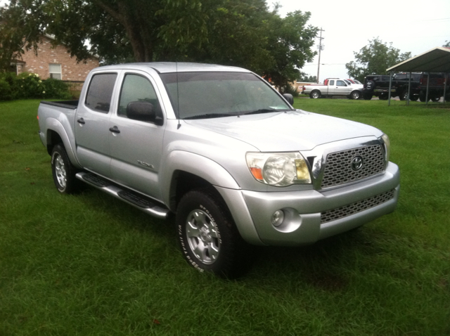 2005 Toyota Tacoma 2WD Supercab Styleside 6-1/2 Ft Box STX