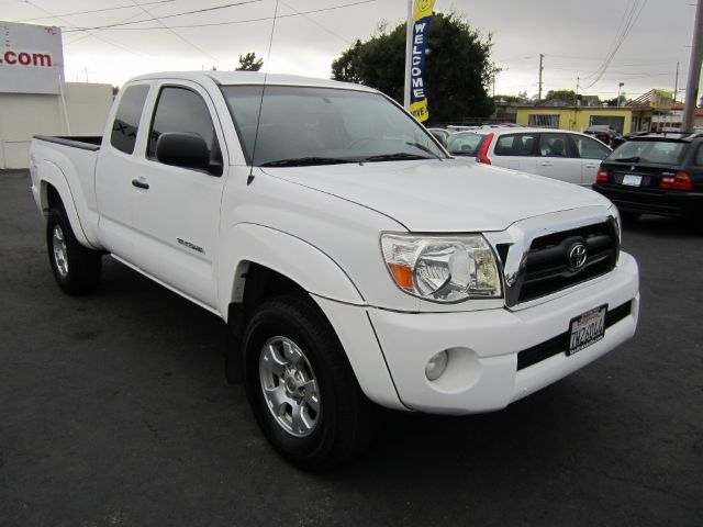 2005 Toyota Tacoma Xterra X Sport Utility 4D