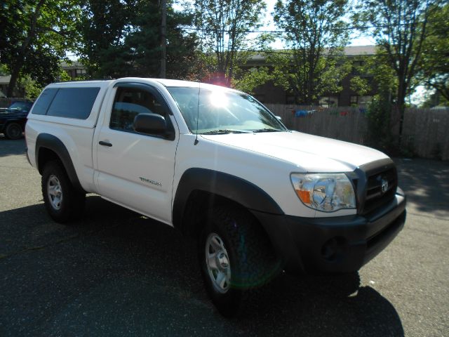 2005 Toyota Tacoma 4X4 , Sunroof