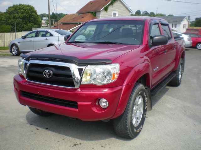 2005 Toyota Tacoma 2WD Supercab Styleside 6-1/2 Ft Box STX