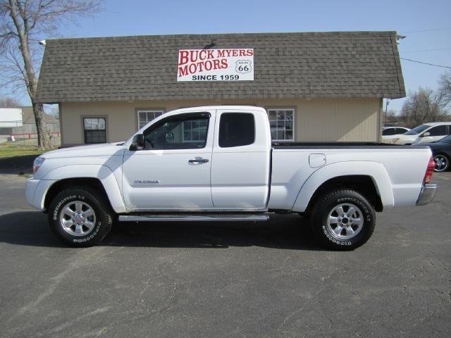 2005 Toyota Tacoma C300 Sport