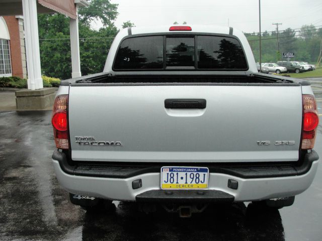 2005 Toyota Tacoma 2WD Supercab Styleside 6-1/2 Ft Box STX