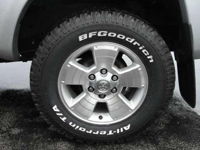 2005 Toyota Tacoma 2WD Supercab Styleside 6-1/2 Ft Box STX