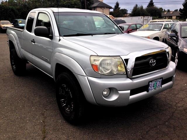 2005 Toyota Tacoma C300 Luxury