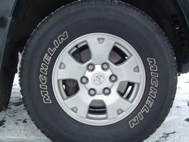 2005 Toyota Tacoma Base